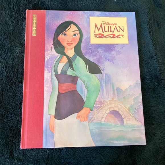 Disney Other - Disney’s Mulan picture book